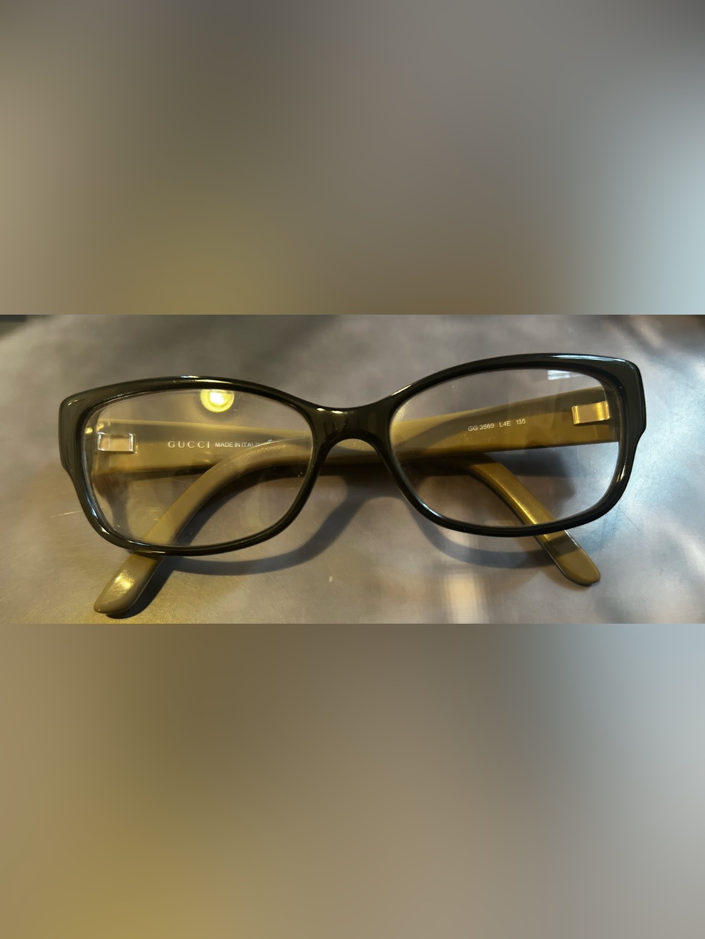 Gucci Black Rectangular Optical Glasses (prescribed lenses)
